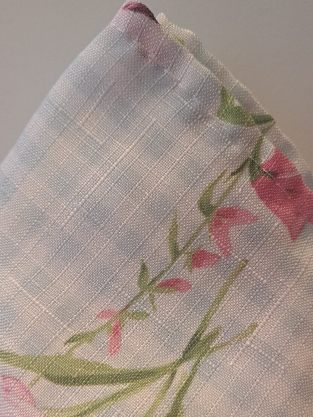 5 table napkins